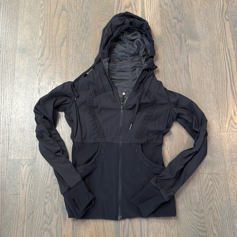 Lululemon zip up